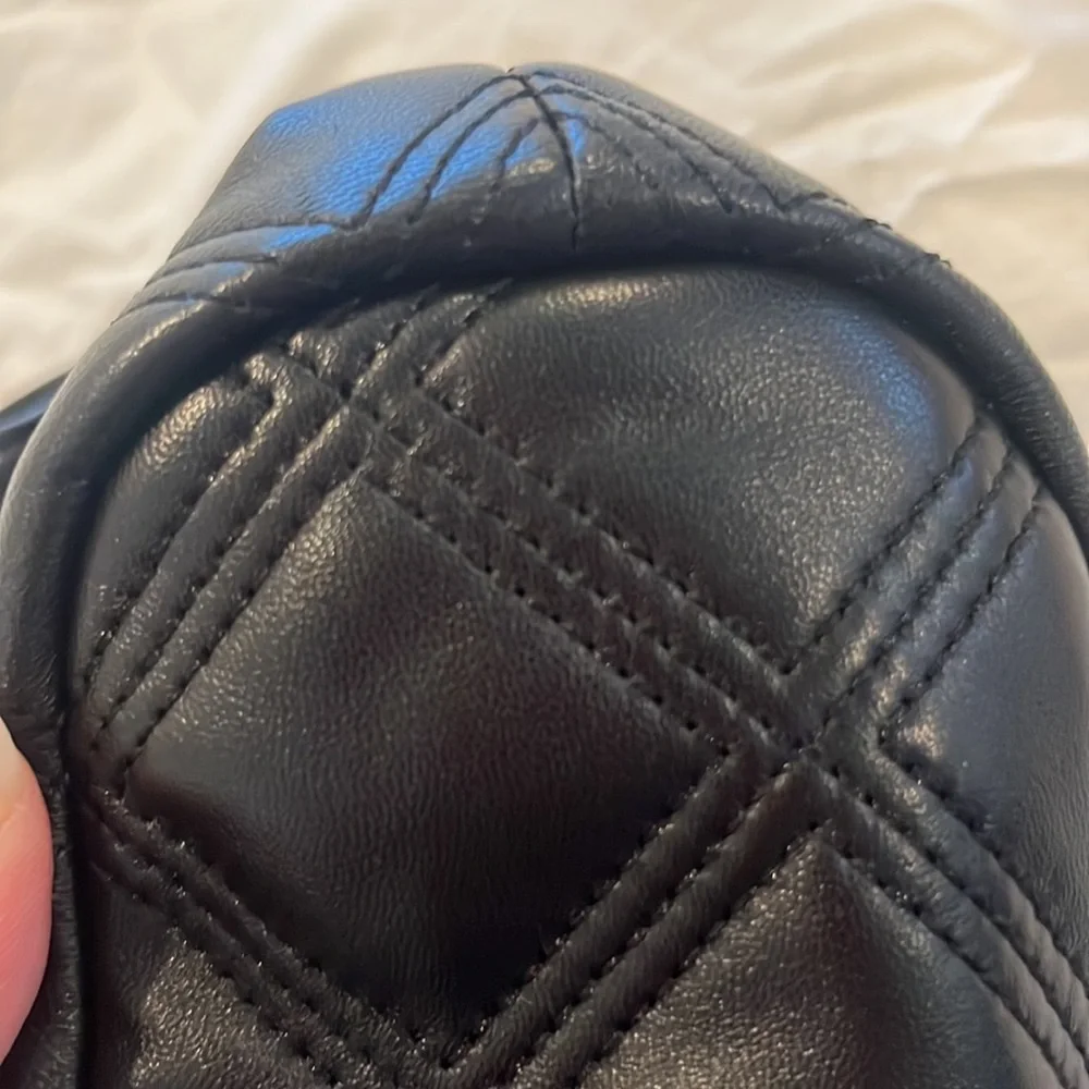 Tory Burch Fleming soft mini bucket bag